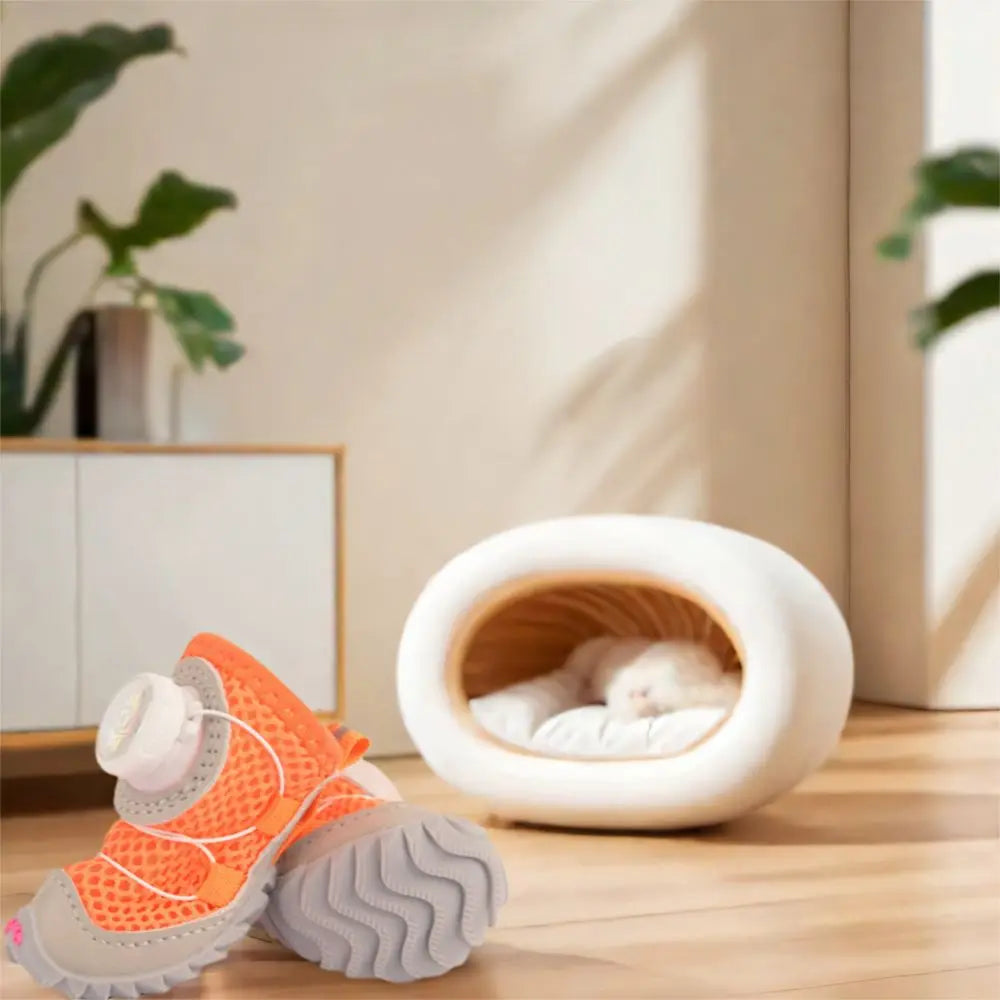 4pcs/set Regulable Breathable Dog Mesh Shoes Adjustable Reflective Pet Boots Soft Sole Anti-slip Dog Footwear Small Dogs