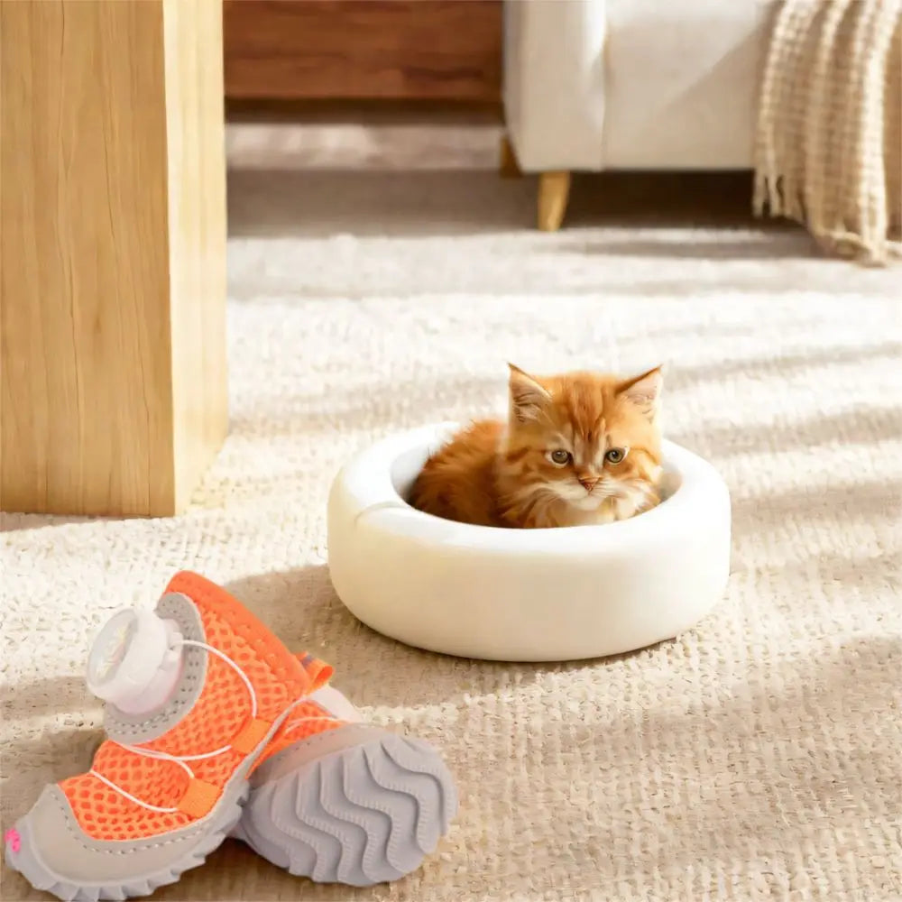 4pcs/set Regulable Breathable Dog Mesh Shoes Adjustable Reflective Pet Boots Soft Sole Anti-slip Dog Footwear Small Dogs